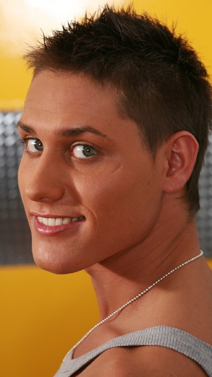 Adam Archuleta Bel Ami